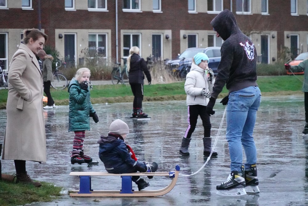 240111 Akkrum ijsbaan schaatsplezier 6  1000